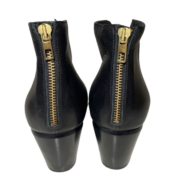 Vince Havana Notch Leather Bootie - Picture 6 of 7